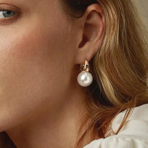 أقراط لؤلؤ كوبرين للنساء، مطلية بالذهب عيار 14 قيراط/925 من الفضة الاسترليني بجودة AAA + لآلئ مستديرة من المياه العذبة المستزرعة وأطواق ذهبية صغيرة متدلية من اللؤلؤ هدية مجوهرات الزفاف للنساء in Kuwait