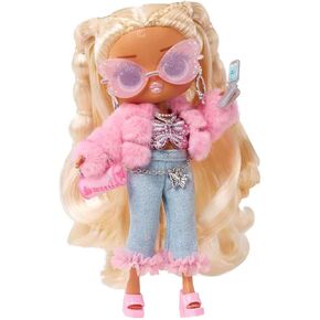 مضحك جداً. مفاجأة! Tweens Series 4 Fashion Doll Olivia Flutter مع 15 مفاجأة وملحقات رائعة - هدية رائعة للأطفال الذين تتراوح أعمارهم بين 4+