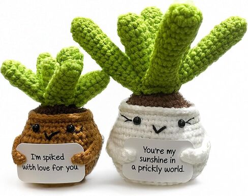 Altrego المصنوعة يدويًا الكروشيه الدعم العاطفي CACTUS CREW AMIGURUMI DOLLS زوج ، ديكور المنزل ، Stocking Stuffer in Saudi Arabia