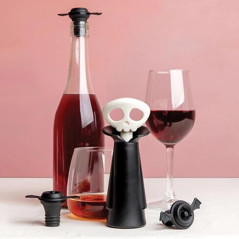 OTOTO Wine Stoppers & Pourer - Halloween Gifts for Wine Lovers, Spooky Wine Bottle Stopper, Wine Goth Accessories, Fun Kitchen Gadgets (Count Corkula) in Kuwait