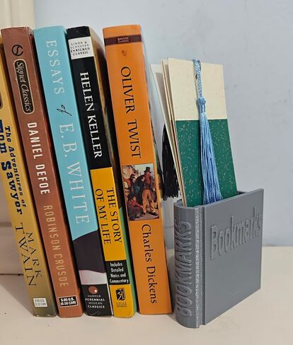 الكتاب على شكل إشارة مرجعية حامل مكتب مكتب الإشارة المرجعية الحلي هدية لأصدقاء ديكور ديكور هدايا مخصصة تخزين مربع للإشارة المرجعية (شفافة) in Kuwait