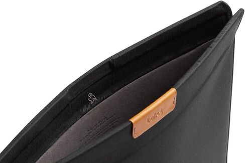 حافظة الكمبيوتر المحمول Bellroy (تناسب أجهزة الكمبيوتر المحمول أو أجهزة MacBook مقاس 14 بوصة، حافظة واقية نحيفة مع إغلاق مغناطيسي) - لائحة in Kuwait