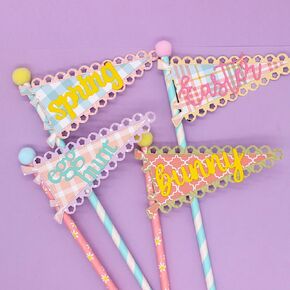 Kscraft Easter Flags تقطيع المعادن يموت الإستنسل لرسالة DIY Decorative Devosating DIY ورق ورق DIY