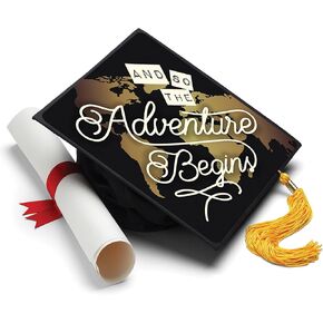 وهكذا تبدأ المغامرة في Cap Topper ، أو زخارف Cap Cap أو ملحقات التخرج.
