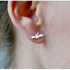 Wdiyieetn أزياء المجوهرات 925 Sterling Silver Cute Halloween Bat Stud أقراط