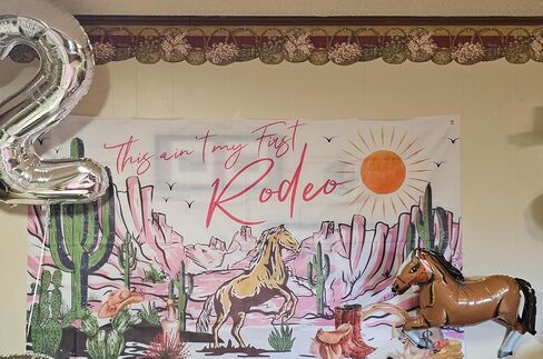 Avezano Western Cowgirl 2nd Backdrop Backdrop هذه ليست أول ديكورات حفلة عيد ميلاد Rodeo الخاصة بي ، 70.8 × 43.3 بوصة in Kuwait