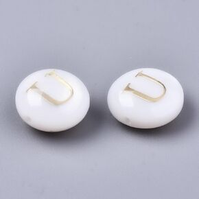 Airssory 20 pcs 8mm مسطح الجولة حبات قذيفة المياه العذبة الطبيعية مع خطاب الزخارف النحاسية أبجدية الخرز الأولية ل DIY المجوهرات قلادة القلادة الحرف اليدوية