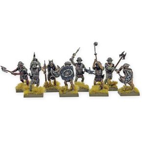 Warlord Games ORC Warband - منمنمات بلاستيكية من 28 مم لأمراء الحرب من Erehwon المصغرة الخيالية التفصيلية للغاية لصالح Table -Top -Top -Top -Top -top