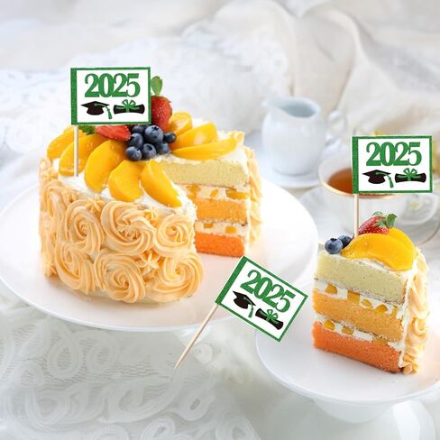100 PCS Mini Graduation 2025 Toinpick Flags Decorations Decorations theme ، خريجي فئة 2025 Cap Diploma Cupcake Topcake Cocktail Food Flags Decor （Green） in Kuwait