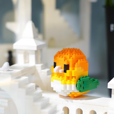 ببغاوات Micro Mini Building Build مجموعات هدية عيد ميلاد للأطفال ، وحيوانات بناء مجموعات طرازات ، طوب ميني بيردز ، ألعاب للأطفال （12 صناديق） in Kuwait