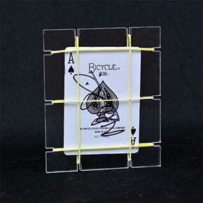 بطاقة Milesmagic Magician في بطاقة موقعة من Gimmick Sealed Glass تختفي ثم تظهر مرة أخرى على لوحة أكريليك بلوك خدعة سحرية حقيقية