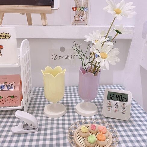 Tulip Pen Holder for Desk, Plastic Stationery Organizer, Cute Desktop Decoration, Office School Supplies (Green) in Saudi Arabia
