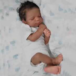 Anano Reborn Black Baby Baby Dolls Silicone كامل الجسم قابل للغسل 18 بوصة ناعمة من أصول أفريقية أمريكية دمية دمية نابضة بالحيوية
