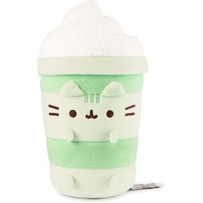 Gund Pusheen Sips Matcha Latte Plush و Matcha Tea و Toy Dessert Food Wostged Animal على مر العصور 8 وما فوق ، الأخضر ، 9.5 "