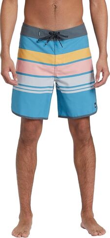 شورت سباحة قصير قياسي للرجال من Quiksilver مقاس 19 للاستخدام اليومي in Kuwait