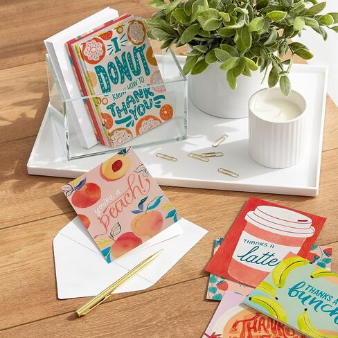 Hallmark Thank You Notes ، Food Puns (36 بطاقة فارغة مع الأظرف) دونات ، لاتيه ، وجبة غداء in Saudi Arabia