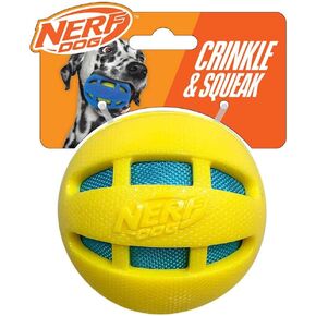 Nerf Dog 3.8in TPR Checker Squeak و Crunch Ball Dog Toy - أصفر مع حقيبة أزمة زرقاء