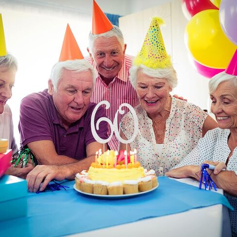 60 عيد ميلاد ديكورات النساء 60 كعكة توببر 60 عيد ميلاد الكعكة أعلى الفضة الفضة راينستون الماس بلينغ الذكرى السنوية الديكور كعكة الزفاف. in Kuwait
