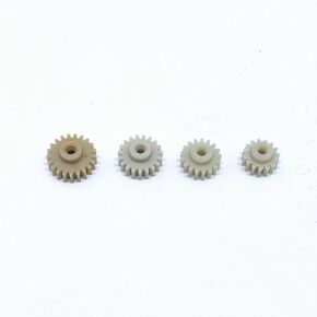 استبدال Kingval 15T 17T 19T 21T Plastic Motor Pinion Gear RC Parts متوافق مع Wltoys K969 K979 K989 K999 P929 P939 284131 RC CAR