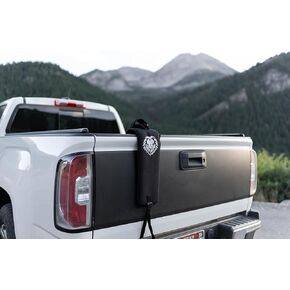 وسادات ممتازة للدراجات ذات الباب الخلفي - تنقل دراجة جبلية واحدة، أو دراجة طريق، أو BMX - لا تحجب الكاميرا الاحتياطية - أشرطة آمنة - وسادة سميكة - تناسب جميع الشاحنات - مادة متينة in Kuwait