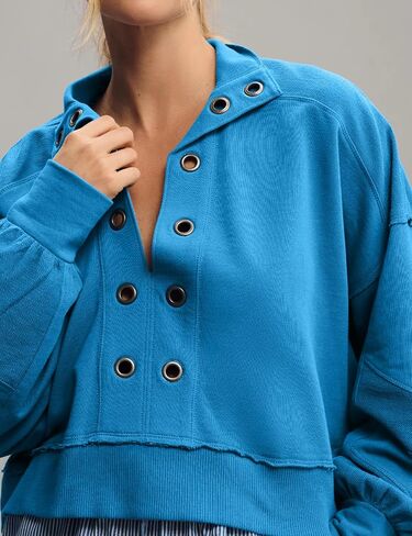 بلوفر نسائي من COZYPOIN برقبة على شكل حرف V وأكمام طويلة وأزرار، بلوفر قصير مع فتحة معدنية أمامية in Kuwait