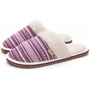 Feelgoodz Women's Meridian Mule Faux Sherpa Indoor/Outdoor Slipper in Kuwait