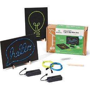Kiwico Light -Up Wire Art Kit - علامات Diy electroluminescent ، حرفة العلوم التعليمية الممتعة للأطفال | يتضمن أسلاك EL وحزم البطارية وقوالب التصميم والتعليمات | اصنع علامة النيون الخاصة بك!