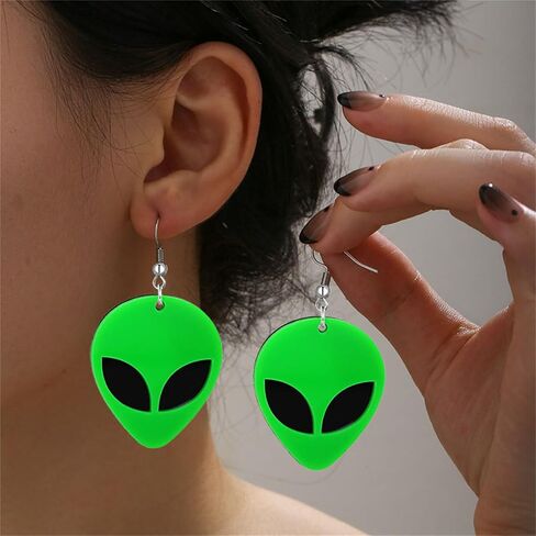 UFO الأجانب الأقراط للنساء الفتيات الجدة متعة الفضاء قلادة الأقراط الإبداعية لطيف UFO الفضاء تتدلى الأقراط فريدة غريبة الاكريليك الأجانب الأقراط الأزياء كوزموس بيان غريب الأقراط الاكريليك هدايا عيد الهالوين المجوهرات in Kuwait