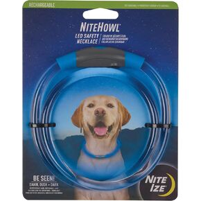 Nite Ize Nitehowl قابلة لإعادة الشحن قلادة أمان LED - ضوء الكلب لمعدات المشي في الكلاب - تصميم مقاوم للطقس - 5 ساعات وقت التشغيل - مقطوع لتناسب من 12 "إلى 27" - الأزرق
