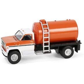 Greenlight 1984 Chevrolet C-70 Fertilizer Truck ، Red & White ، S.D. 19 45190-A ، الهيكل المعدني دييكاست ، إطارات مطاطية ، مكونات بلاستيكية ، 1/64 ، العمر 14+