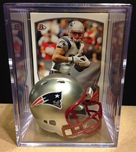 New England Patriots NFL Helmet Shadowbox w/Rob Gronkowski card in Saudi Arabia