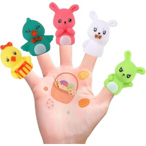 CCINEE 5 Pieces Christmas Finger Puppets Toys for Kids Elk Santa Claus Snowman Christmas Tree Character Party Favors Goodie Bag Fillers