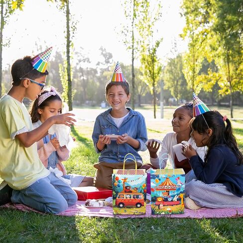 أكياس هدايا لعبة Kauai Sun 16PCS ، أربعة تصميمات فريدة من نوعها حقائب جيدة للبنين فتيات الأطفال ، والألعاب. in Kuwait