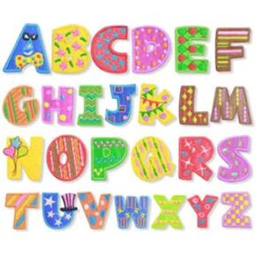26pcs بقع أبجدية A-Z 1 مجموعة حروف أبجدية تصحيحات رسائل باللغة الإنجليزية ملونة على الحديد المطرز على تصحيحات إصلاح الشارة تزين شارة