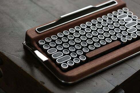 Penna Bluetooth Keyboard with Black Chrome Keycap(US Language) (Switch-Cherry Mx Blue, Pure White) in Saudi Arabia