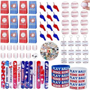 136 PCS Baseball Party Favors مجموعة Baseball Goodie Bags Slap Bracelets Cheychains Silicone Proclets Stickers Mini Baseballs for Goodie Bag Fillers Baseball Party Party Supplies (البيسبول)