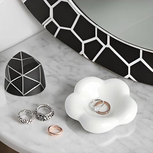 منظم صينية مجوهرات على شكل سحابة بيضاء، صينية سيراميك للزينة، طبق حلية صغير مزخرف in Kuwait