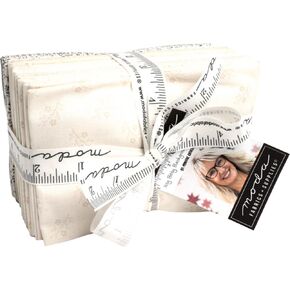 التجمعات البدائية تجمعات خلفية itty itty 25 FAT EIGHTHS MODA FABRICS 49280F8