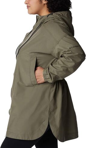 Columbia Women's Little Fields Long Jacket in Kuwait