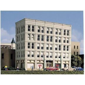 DESIGN PRESERVATION MODELS N KIT DPM Hilltowne Hotel by Woodland Scenics