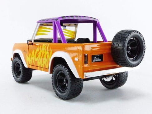 Jada 1:24 Diecast 1973 Ford Bronco with Macho Man Figure in Saudi Arabia
