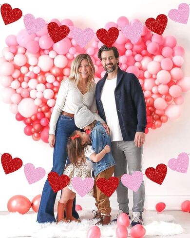 Glitter Red Valentine Banner, 8 Strings Red Shiny Heart Banners Sign for Celebrate Valentine Party Wedding Ceremonies Holiday Party Decorations in Kuwait