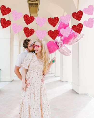 Glitter Red Valentine Banner, 8 Strings Red Shiny Heart Banners Sign for Celebrate Valentine Party Wedding Ceremonies Holiday Party Decorations in Kuwait