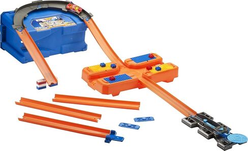 مجموعة مسار سيارة Hot Wheels ، مسار Builder Multi Loop Box Playset & 1:64 Scale Car ، 10 أقدام من المكونات والموصلات لإنشاء عمليات التصميم والتخزين in Saudi Arabia
