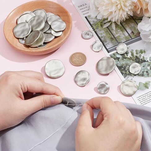 Nbeads 30pcs أزرار ساق المعادن الذهبية ، 18.5/25/30.5 ملم ، زر جولة مسطحة معدنية 1 أزرار سلير أزرار أزرار معدنية مُعدة للأزياء خياطة DIY Crochet Ornament in Saudi Arabia