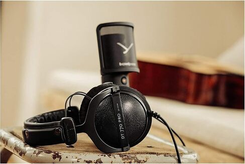 beyerdynamic DT 770 Pro (250 Ohm), Closed-Back Studio Headphones, Black in Kuwait