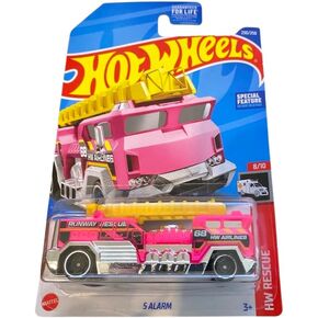 Hot Wheels 2022 - 5 Alarm - Pink Fire Truck - HW Rescue 8/10 - 230/250