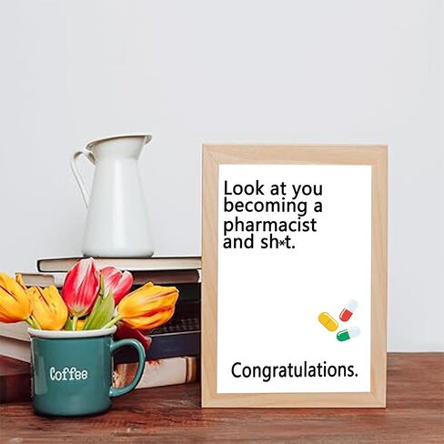 بطاقة تخرج الصيدلي المضحكة ، بطاقة غراد مدرسة الصيدلة ، بطاقة التخرج لخريج الصيدلة ، هدايا التخرج الصيدلي الفكاهية in Kuwait