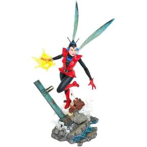 Diamond Select Toys Marvel Gallery: Wasp PVC Statue, Multicolor, 13 inches