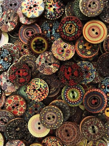 Esoca 200Pcs Wood Buttons for Crafts 20mm Wooden Craft Buttons with 2 Holes for DIY Sewing Craft Decorative in Kuwait
